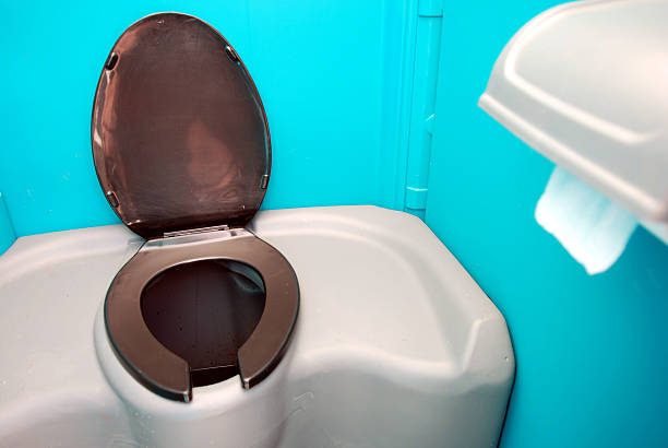 Best Porta potty delivery and setup  in Columbus, KS