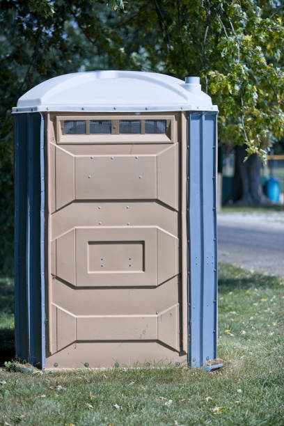 Best Portable toilet rental cost  in Columbus, KS